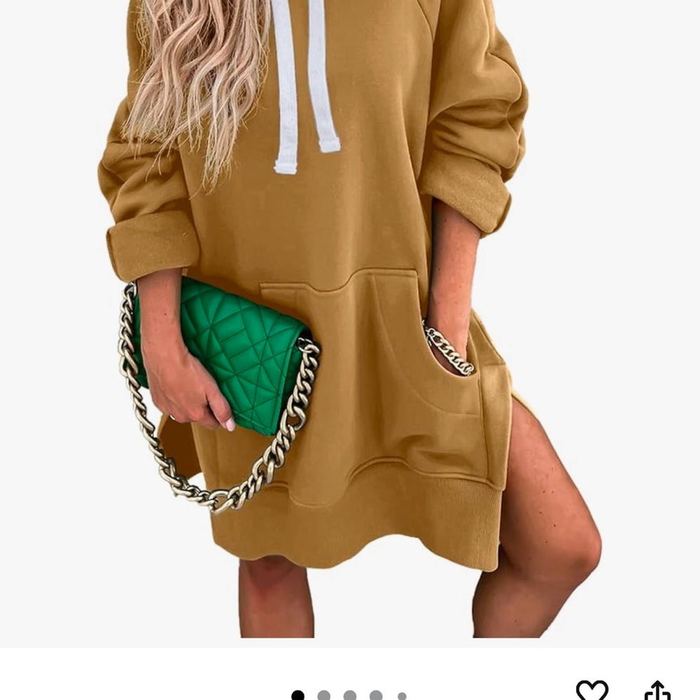 Casual Tan Sweatshirt Dress with Green Chain Bag